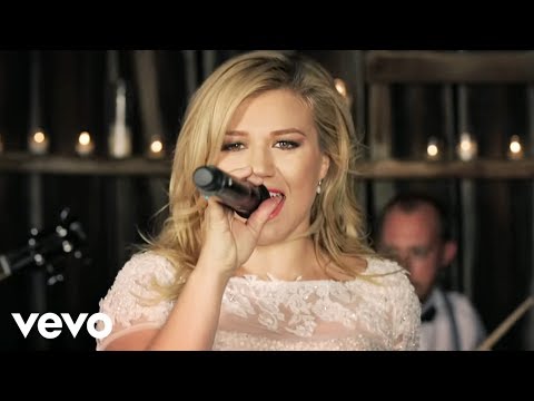 Kelly Clarkson - Tie It Up